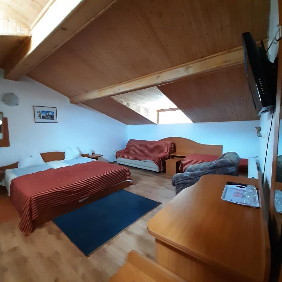 Cazare Casa Cristina Busteni Luaran gambar